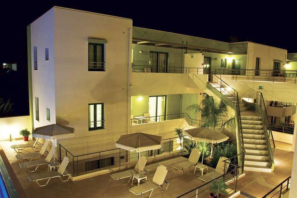 Athina Beach Hotel Като-Дарацо Екстер'єр фото